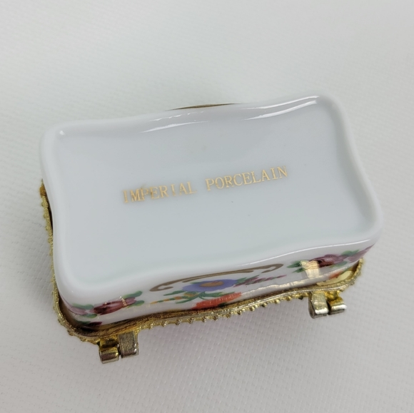 Imperial Porcelain Trinket Box With Bible Verse - Picture 6 of 9